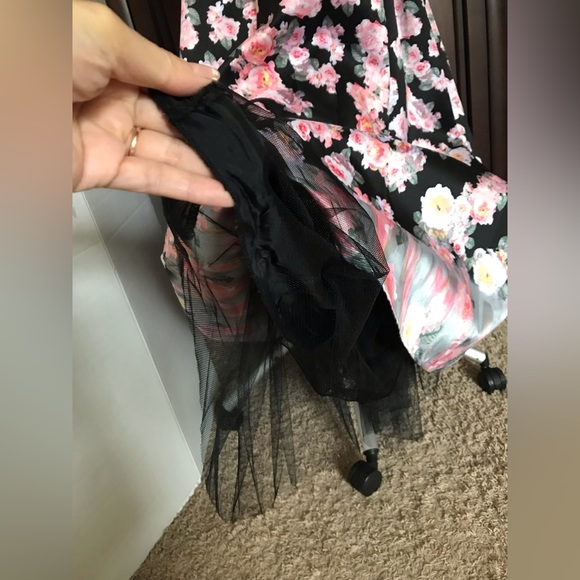 B. Darlin Formal/Prom Dress Cinderella Ball Gown Size 3/4 S Quinceañera Floral - Picture 11 of 16